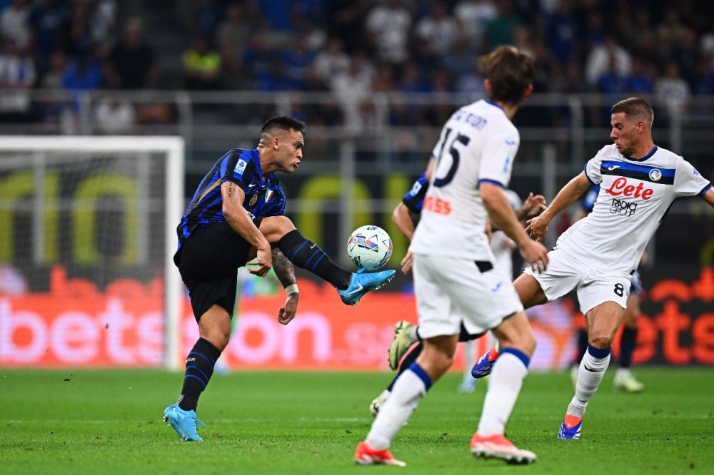 关于国米回归首秀大放异彩，电竞国家队主场球迷高呼名字的信息-爱游戏官网